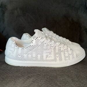 Men’s Fendi FF Logo Mesh Low-Top Sneakers PLEASE READ DESCRIPTION ON SIZING